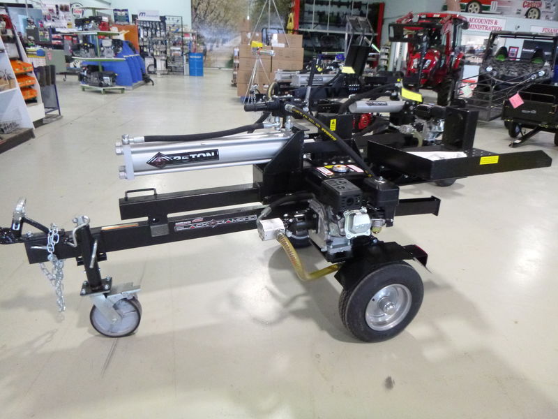 Millers Falls 25 tonn log splitter Konigs Shepparton Pty. Ltd