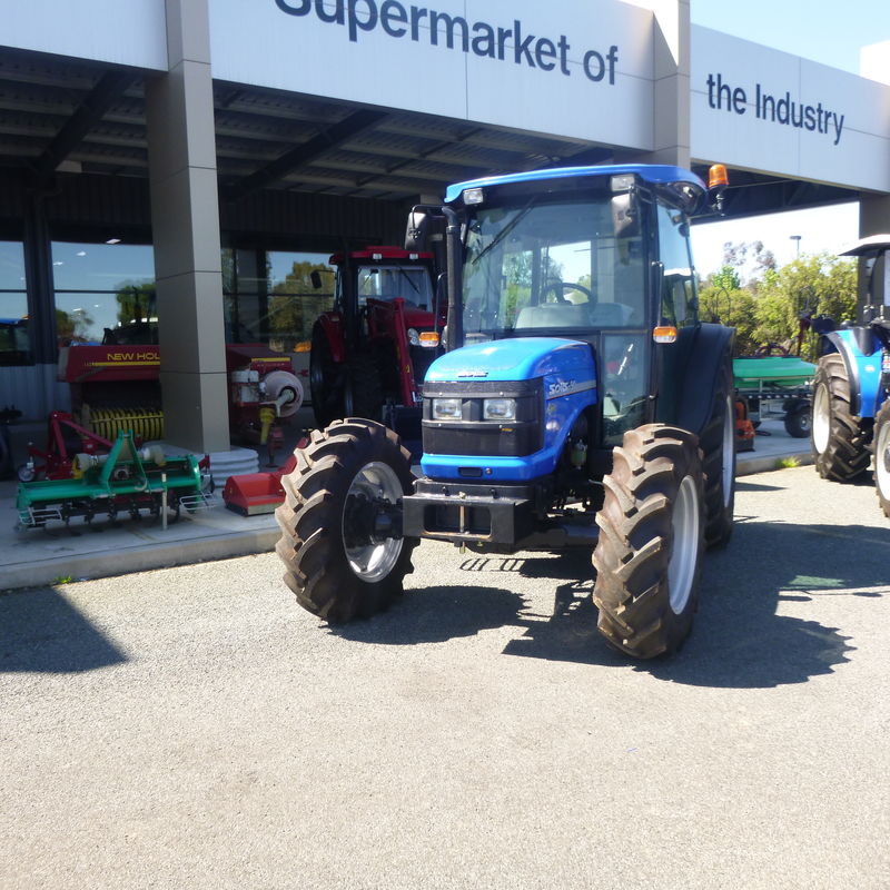 Solis 90 Cab Tractor Konigs Shepparton Pty. Ltd