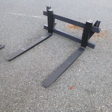 NEW DAKEN EURO HITCH PALLET FORKS