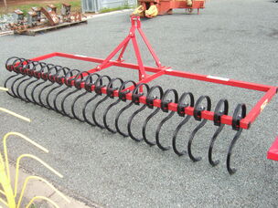 NEW KANGA 10' STICK RAKE