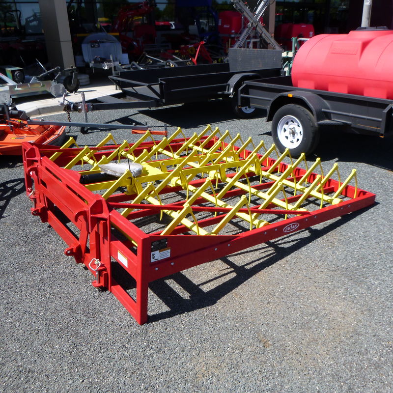 15 Bale grab Euro hitch Konigs Shepparton Pty. Ltd