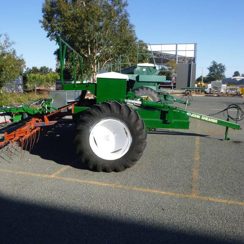 John Shearer 21 Row direct drill seeder Konigs Shepparton Pty. Ltd