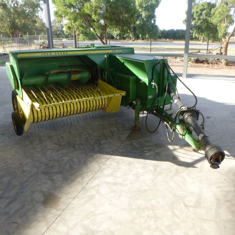USED JOHN DEERE 342A SMALL SQUARE BALER Konigs Shepparton Pty. Ltd