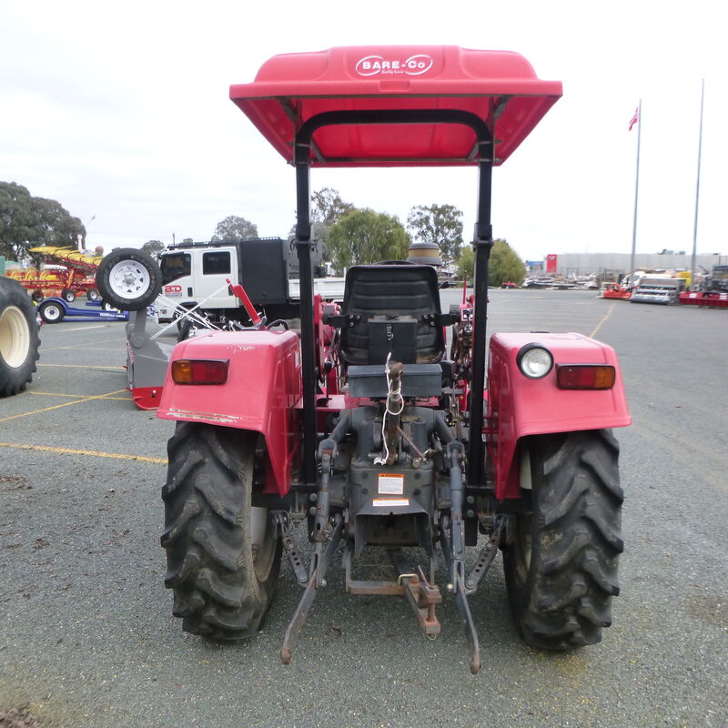 USED MAHINDRA 3525 ROPS TRACTOR WITH LOADER Konigs Shepparton Pty. Ltd