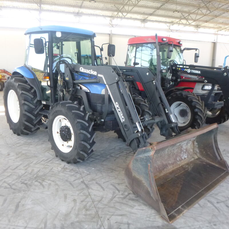 USED NEW HOLLAND TD85D CAB TRACTOR WITH LOADER Konigs Shepparton Pty. Ltd