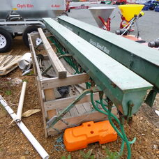 3.8m 21 run small seed box