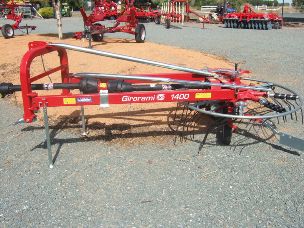 Girorami Orchard Rake