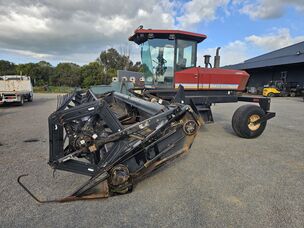 MACDON 9000 1995