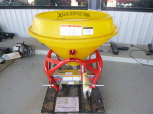NEW IRIS IJS340 FERTALISER SPREADER