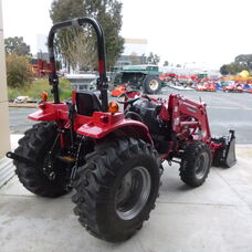 NEW MAHINDRA MAX 28 ROPS TRACTOR