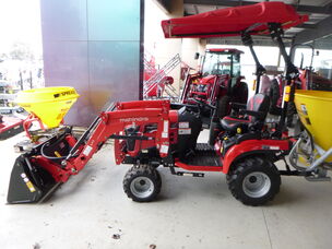NEW MAHINDRA OJA 1123 4WD ROPS TRACTOR
