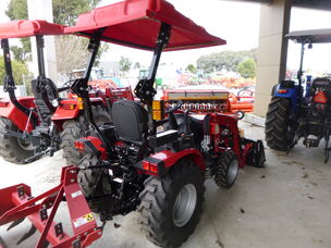 NEW MAHINDRA OJA 2126 4WD ROPS TRACTOR