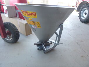 NEW RONDINI SP500 GAL SPREADER