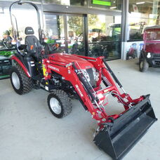 NEW SOLIS S26 4WD ROPS TRACTOR WITH LOADER
