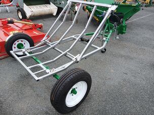 NEW TRAILING ROUND BALE BUGGY