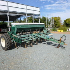 S/H John Shearer 24 run direct seed drill