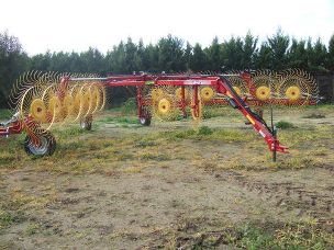 Sitrex Magnum 12  14 Wheel Vee Rakes