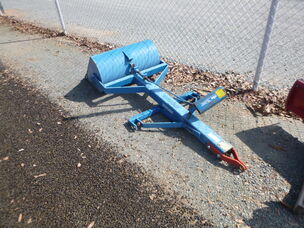 USED BERENDS 3PL REAR SCOOP