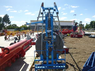 USED EAGLE BIRD NETTING MACHINE