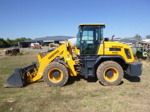 USED HANDYMAX HM26 LOADER