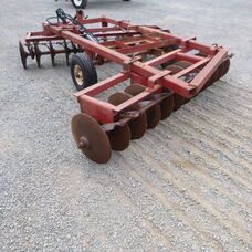 USED INTERNATIONAL 34 DISC CULTIVATOR