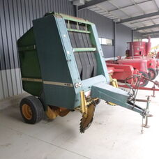 USED JOHN DEERE 430 ROUND BALER