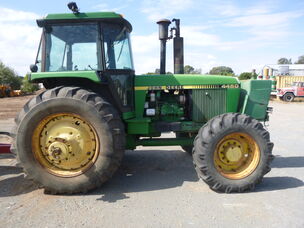USED JOHN DEERE 4450 CAB TRACTOR
