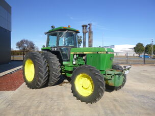 USED JOHN DEERE 4450 CAB TRACTOR