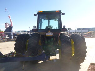 USED JOHN DEERE 4450 CAB TRACTOR