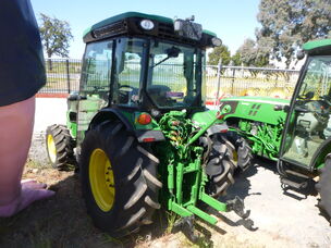 USED JOHN DEERE 5100 GF CAB TRACTOR