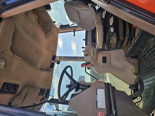 USED KUBOTA M135X CAB TRACTOR