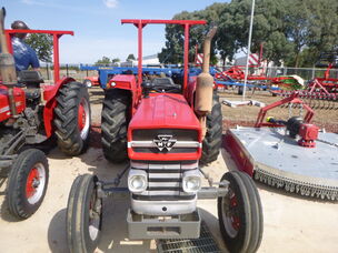 USED MASSEY FERGUSON 148 ROPS TRACTOR