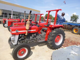USED MASSEY FERGUSON 148 ROPS TRACTOR