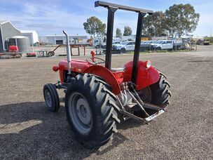 USED MASSEY FERGUSON 35 ROPS TRACTOR