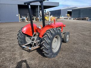 USED MASSEY FERGUSON 35 ROPS TRACTOR
