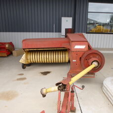 USED NEW HOLLAND 275 BALER