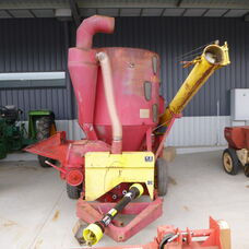 USED NEW HOLLAND 353 MIXALL FEEDER