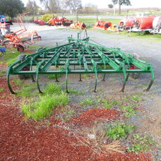 USED SHEARER 21 TINE SCARIFIER