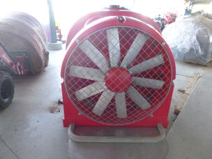 USED SILVAN 2000L SUPAFLO AIRBLAST SPRAYER