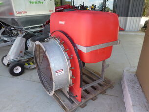 USED SILVAN 500L SUNTUFF AIRBLAST SPRAYER