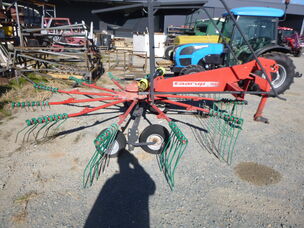 USED TAARUP 9043 SINGLE ROTOR RAKE