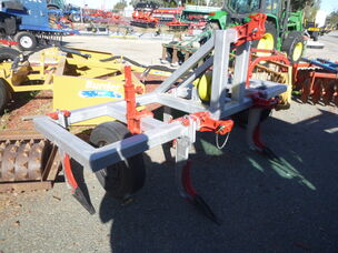 USED YEOMAN 5 TINE RIPPER