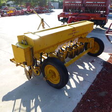 Used Connor Shea 18 Disc trailing seeder