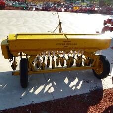 Used Connor Shea 18 Disc trailing seeder