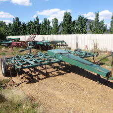 Used Shearer 27 Tine scarifier