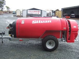 silvan supaflo 2000ltr trailing sprayer